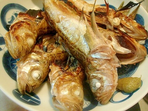 ハタハタの塩焼き　柚子胡椒風味